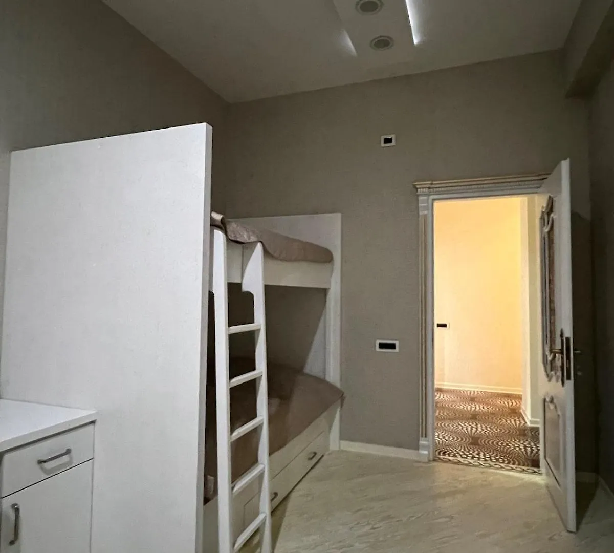 Sea Side 4 Bedroom 5 Bathroom Apartment Baku