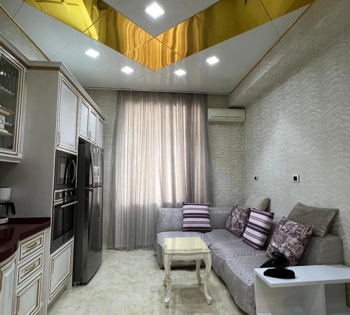 Sea Side 4 Bedroom 5 Bathroom Apartment Baku