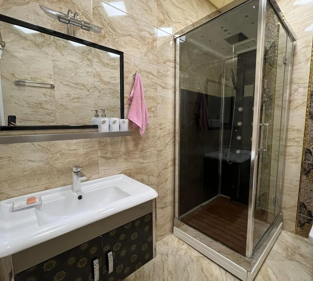 Sea Side 4 Bedroom 5 Bathroom Apartment Baku