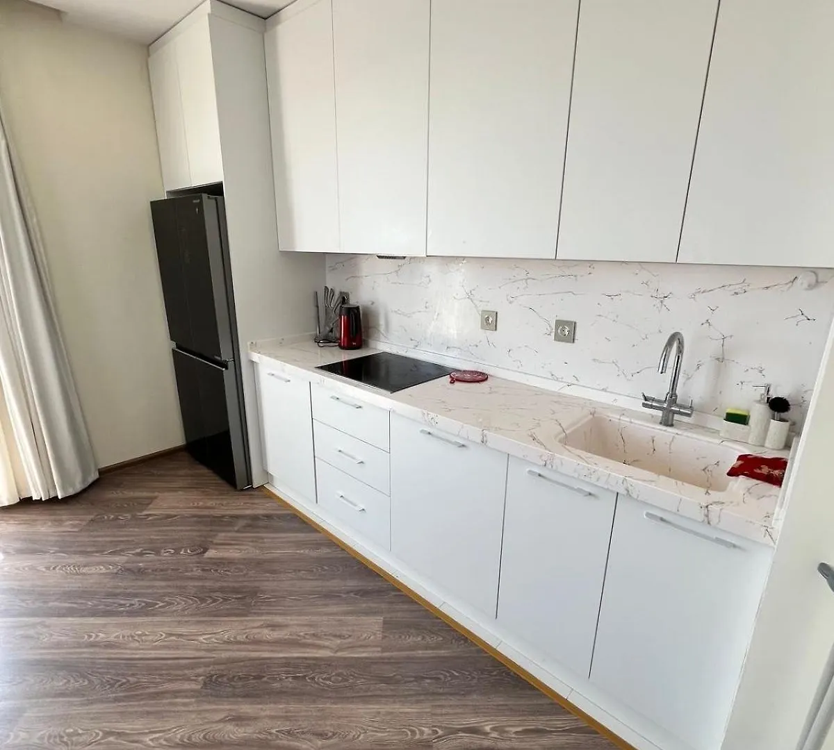 Sea Side 4 Bedroom 5 Bathroom Apartment Baku