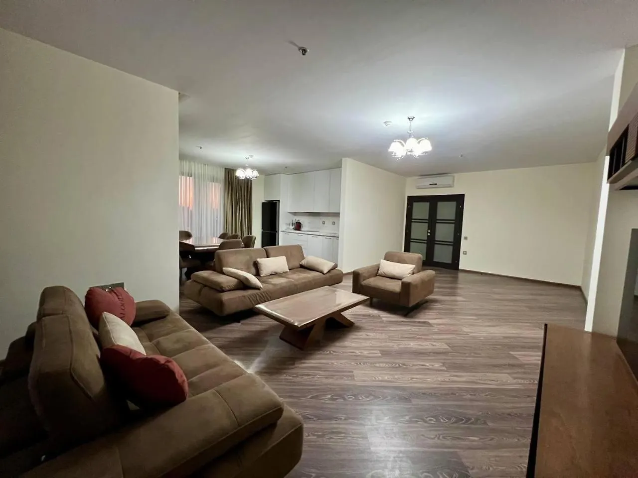 Sea Side 4 Bedroom 5 Bathroom Apartment Baku Azerbaijan